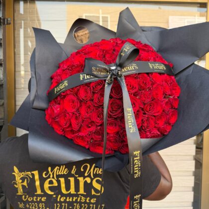 Grand Brasé De Rose Rouge (101 tiges)